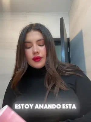 Que nada brille más que tu cabello 😜♥️ Te cuento de mi nuevo descubrimiento favorito ELVIVE GLYCOLIC GLOSS💕 #BrillarEsTuPoderMx #BrillarEsTuPoder #LorealParisMx #Elvive #Publicidad @For_Me @L’Oréal Paris