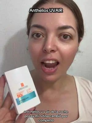 Pensé que todos los protectores solares eran iguales… hasta que probé este ☀️✨ Lo usé TODO el día y de verdad me sorprendió la ligereza extrema 😍 Se siente tan ligero como el aire, con un acabado invisible que no deja la piel pesada. Además, es perfecto para la protección diaria y lo mejor: el retoque es súper práctico incluso con maquillaje. Ahora sí entiendo… no hay vuelta atrás 💙 @For_Me @La Roche-Posay #AntheliosUvAirFM #TanLigeroComoElAire #NoHayVueltaAtras #Publicidad