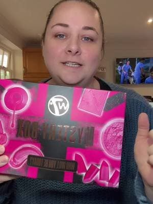 £1.60 per item! All great products x @W7Makeup #tiktokmademebuyit #dealdrop #valentinesday #valentines🔥 #valentinesgift #makeup #gift #giftideas #beauty