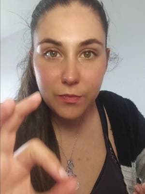 #publicidad | Hoy os vengo a enseñar esta maravilla que ha creado @L’Oréal Paris y sin duda es el ¡TODO EN 1! El sérum le dio que son don sérum altamente potentes que combaten los signos de envejecimiento. Este sérum promete en 3 semanas la piel más firme, más uniforme y con menos arrugas, gracias a sus componentes péptidos de colágeno y las vitaminas B3 (o Niacinamida) & C* #serumleduoxlorealistar #lorealistarspain #skincare