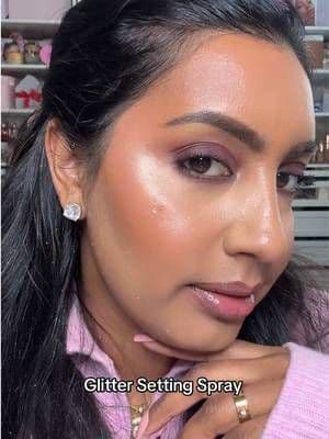 #settingspray #ontildawn #onesizeglittersettingspray #tiktokshop #onesizebeauty #glitter #sparkle #glitterspray @ONE SIZE BEAUTY @Patrick Starrr