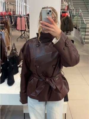 Choosing staples this winter (They match my boots π) Trying on from @New Look Online #newlook #ad #fashion #coat