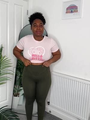 #halara #halaraleggins #halaraactivewear #halarashaingleggings #tiktokmademebuyit #fyp #spotlight #highwaistlegging @Halara_official