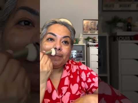 Versed FACE DIFFUSER Multi-Tasking Brush Say hello to flawless application with the FACE DIFFUSER