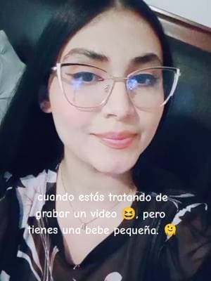 está bebé también quiere trabajar con tiktok ❤️🩹😂,#luzselfieportatil #tiktokshop #mama #bebe #creaciondecontenido
