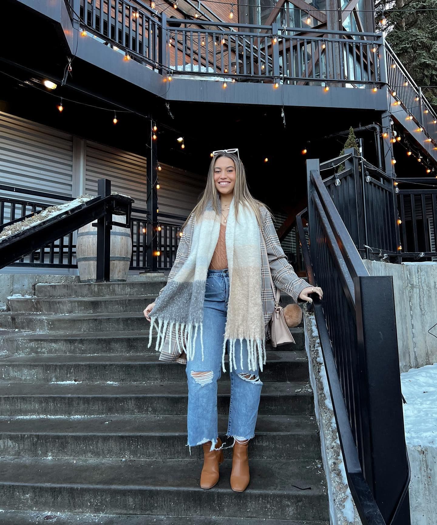 @express has the best holiday style accessories w/ 50% off All + Style, $10 Cash with SMS Sign Up AND Free Shipping in A