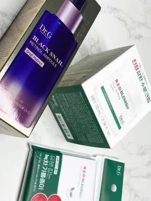 I received these products free from @Dr.G 닥터지 , @Picky Shop:, and @Picky Shop: in exchange for my honest review. 👇🏻 ⭐️ Dr. G’s R.E.D. Blemish Oil Control Paper is the perfect solution for instant sebum management, thanks to its powerful blend of green tea leaves and essential green tea oil. Its generously sized sheets are designed to offer a quick and effective way to blot away excess oil, reducing shine for a clearer, matte complexion. ⭐️ Dr. G's R.E.D. Blemish Clear Soothing Cream is the perfect solution for anyone with sensitive skin. It has a powerful soothing effect that leaves your skin feeling relaxed and calm. What sets this cream apart from others is the 10 types of key cica ingredients that are included in the formula. These ingredients work together to provide a stronger soothing effect, making it perfect for anyone with sensitive skin. In addition to its soothing properties, this cream is also incredibly hydrating. The ultrafine particles in the cream quickly penetrate into the skin. ⭐️ Dr. G's Black Snail Retinol Ampoule is a game-changer in anti-aging skincare, packing a punch with its unique blend of black snail retinol. This includes the goodness of snail secretion filtrate, retinol, and hydroxypinacolone retinoate all in one. It's got a smooth, light, and milky feel to it. Not only does it leave your skin feeling super soft, but it also works wonders on those pesky fine lines and enlarged pores. The best part? It does all this without causing any redness or irritation. #pickyreview #gopicky #pickyxdrg #drg #blemish #acne #oilyskin #combinationskin #comboskin #retinol #tiktok #fyp #foryou #serum #ampoule #skincare #skincareroutine #skincareaddict #skincarecommunity #beauty #beautyblogger #igwriters #productreview #tiktokshop #kbeauty #koreanbeauty #toner #facecream #moisturizing #hydrating #skincareproducts #firming #antiaging