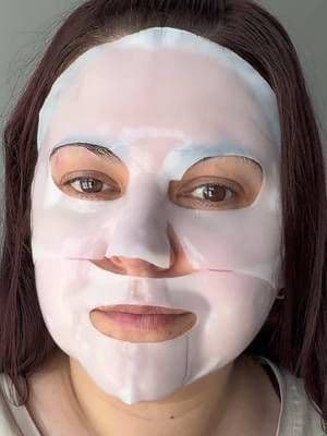 Ever worn a sheet mask while folding laundry? Because that’s mum life - and somehow, this one still delivered serious glow ✨ The Benton Hydrogel Collagen Face Mask is a one-step solution for firm, radiant skin - even when you’re multitasking like a pro. Infused with 300~400Da low molecular fish collagen, this mask is designed for deep absorption and noticeable firming. It’s clinically proven to boost elasticity by 5% after just one use, which busy skin (and busy mums) will thank you for. The formula is packed with: • Multi-peptides + collagen for firming • Hyaluronic acid + panthenol for hydration • Niacinamide + glutathione for brightening and pore care • Bakuchiol + adenosine to support wrinkle care and skin texture The patented hydrogel sheet has breathable micro-pores and fits snugly… unless you’re folding an entire basket of toddler clothes - then it might shift a little. But the results? Worth it. My skin felt soothed, hydrated, and noticeably bouncier. Apply after cleansing and toning, wear for 40 minutes, and let the science do the rest. Thank you @bentoncosmetic #ad #gifted #benton #bentoncosmetic #skincare #kbeauty #collagenviral #collagenmask #hydrogelmask #overnightmask #glassskin #sheetmask #patentedskincare #nogreasy #viralbeauty #antiaging #brightening #skintok #skincareroutine #glow_with_ania