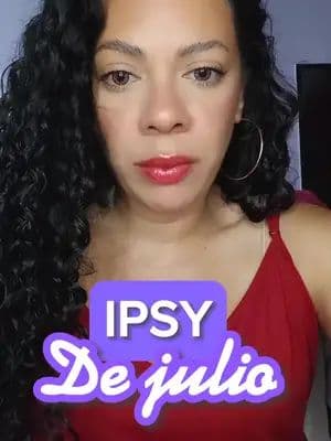 Hola, ¿te gustaría saber más sobre mi suscripción de Ipsy de julio? Te voy a contar todo lo que necesitas saber sobre este servicio de belleza personalizado que te envía productos increíbles cada mes. ¡Sigue viendo! Ipsy es una suscripción de belleza que te permite elegir entre dos opciones: Glam Bag y Boxy Charm de Ipsy. Glam Bag te ofrece 5 muestras de productos de maquillaje, cuidado de la piel, cabello y más por solo $13 al mes. Boxy Charm de Ipsy te ofrece 5 productos de tamaño completo por $28 al mes. Ambas opciones incluyen una linda bolsa de maquillaje y acceso exclusivo a ofertas épicas de hasta el 80% de descuento¹. ✨Mi Glam Bag incluye los siguientes productos: ▫️@sweetstreet Candy Paint Shimer Lip Gloss ▫️@keyssoulcare Golden ckeanser ▫️@urbandecay Le brow eyebrow gel ▫️@Headkandy Lip Butter limón Citrus ▫️@Seraphinebotanicals Water Resistant Liquid Eyerliner ✨Mi Boxy Charm de Ipsy incluye: ▫️@natashadenona Fez Palette ▫️@malinandgoetz Vitamin E face moisturizer ▫️@toyfactory Blending Brush ▫️@verbproduct Ghost Exfoliating Scalp Nectar ▫️@glowiest.global Collagen Glow Gold Eye Masks ✨ Regalito especial adicional ▫️@myrefreshments Dazzling 5-Blade Razor Kit in Neon Fizz by REFRESHMENTS Si quieres adquirir tu propia suscripción de Ipsy, solo tienes que entrar a su página web y hacer un breve cuestionario para personalizar tus preferencias de belleza. Luego, podrás elegir entre Glam Bag o Glam Bag Plus, o incluso combinar ambas opciones. También podrás escoger uno de los productos que recibirás cada mes e Ipsy seleccionará los otros basándose en tus gustos. La suscripción es flexible y puedes cancelarla en cualquier momento. ¿Qué esperas? ¡Suscríbete a Ipsy hoy mismo y descubre la belleza que hay en ti!#ipsy #giftedbyipsy #boxycharm