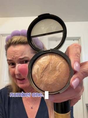 Foundation looking cakey and blotchy by lunch? Laura Geller has you covered. @Laura Geller Beauty #womenover40 #matureskinmakeup #genxwomen #foundation #ad