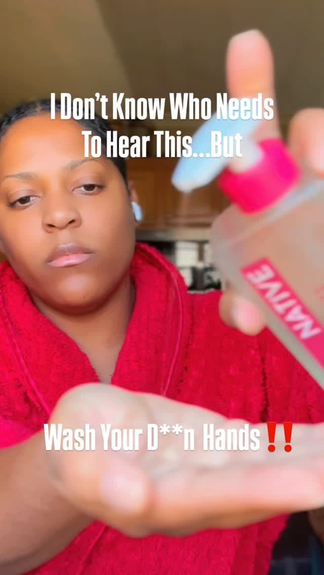 Let’s get this out the way shall we…
🧼
While washing your hands is ALWAYS a good idea- it is even more important durin