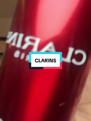 #clarins @Clarins Official the way that a deep puffed your under eye in seconds hydrating smoothing I love skin care ##TikTokShopFallDealsForYou #T#TikTokHolidayHauls#spotlightfind
