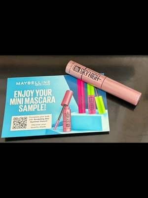 Maybelline Lash Sensational Sky High Washable Lengthening & Volumizing Mascara This mascara is the perfect size for me b