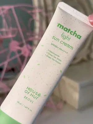 Matcha + sun protection = my kind of skincare 🍵☀️ The @House of Hur Matcha Biome Redness Relief Hydrating Sunscreen combines soothing skincare ingredients with daily SPF protection, while leaving my skin feeling fresh, hydrated and comfortable without that heavy sunscreen feel. Perfect for everyday wear & reapplying throughout the day 🤍 You can order this sweetie from YesStyle (@YesStyle ) application and apply this code ( MELOFRIENDS2 ) for more discount!💗🤏🏻🎀 #HouseOfHur #MatchaSunscreen #yesstyle #gifted #creatorsearchinsights