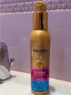 Phon e piastra? Ora con un alleato in più!✨ Heat & Glow di Pantene: il termoprotettore che protegge e dona idratazione ai capelli.💕 @CapelliPantene #CaloreCheIdrata #Pantene #giftedbypantene #UGCHeat&GlowPanteneit #haircare