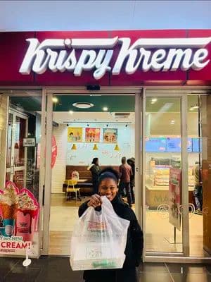 A little self care moment with my favourite kind of combo. Soft doughnuts and glossy lips 🍩💋. I went to Krispy Kreme for their Sprinkles Day deal and walked out smiling. 3 sprinkled doughnuts + 3 free sprinkled and two Essence Juicy Bombs 😍🫦. It’s the simple joys for me lately. @Krispy Kreme South Africa @essence cosmetics Africa #sprinklesday #krispykreme #essencecosmetics #juicybomb #collab